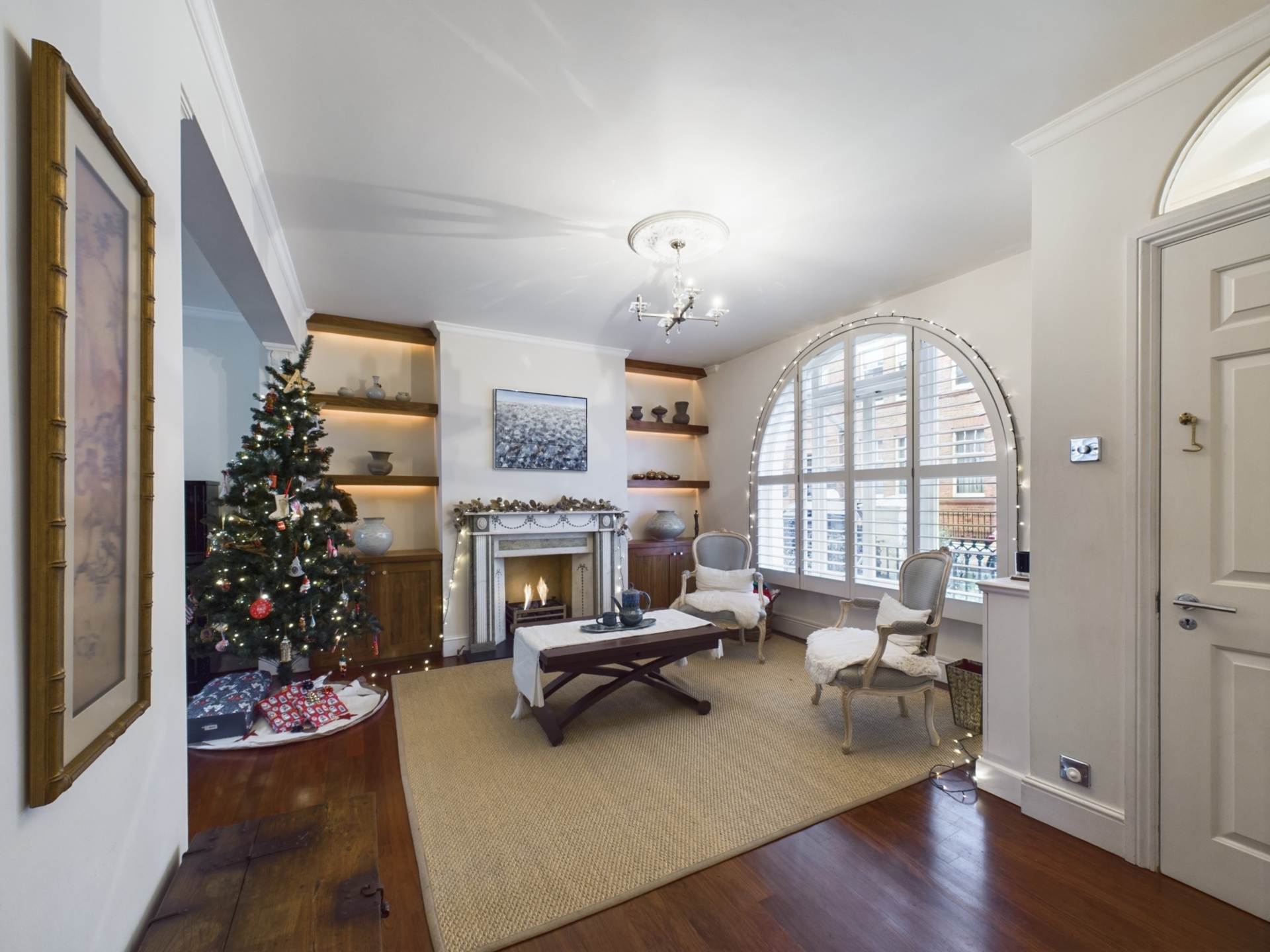 Kensington Court Place, Kensington W8, Image 1
