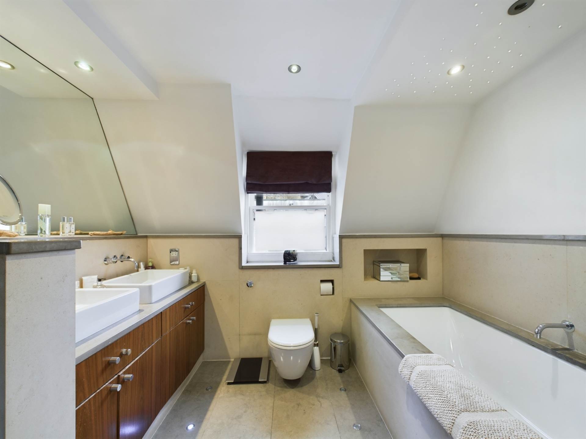 Kensington Court Place, Kensington W8, Image 23