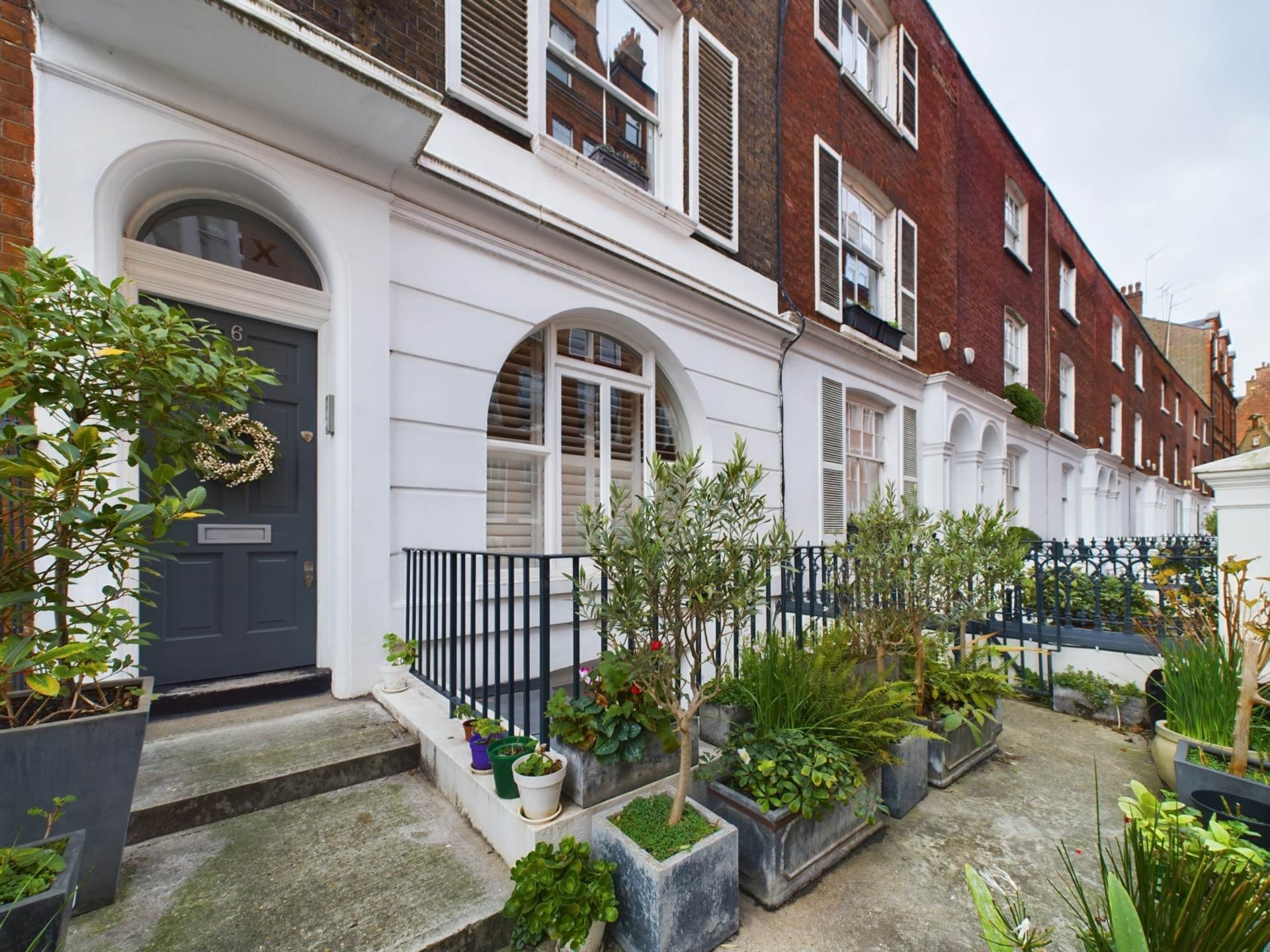 Kensington Court Place, Kensington W8, Image 25