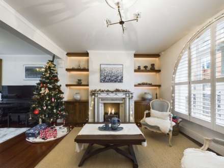 Kensington Court Place, Kensington W8, Image 2