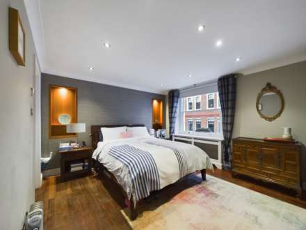 Kensington Court Place, Kensington W8, Image 21