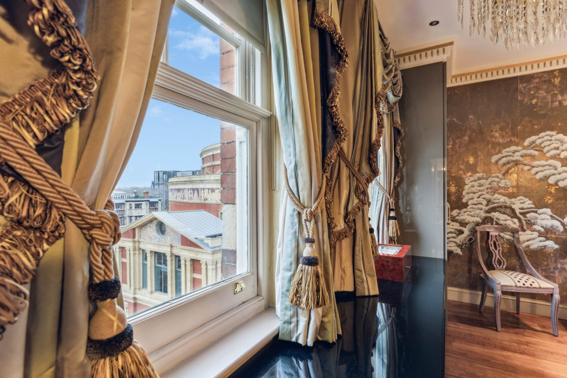 Albert Court, Prince Consort Road SW7, Image 13