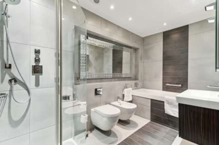 Albert Court, Prince Consort Road SW7, Image 12