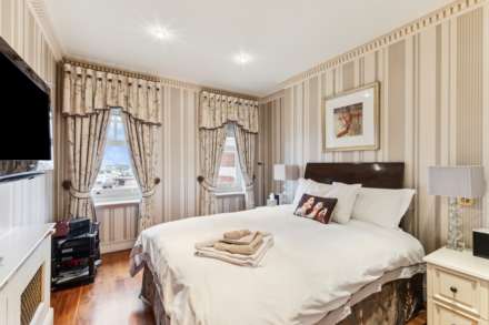 Albert Court, Prince Consort Road SW7, Image 9