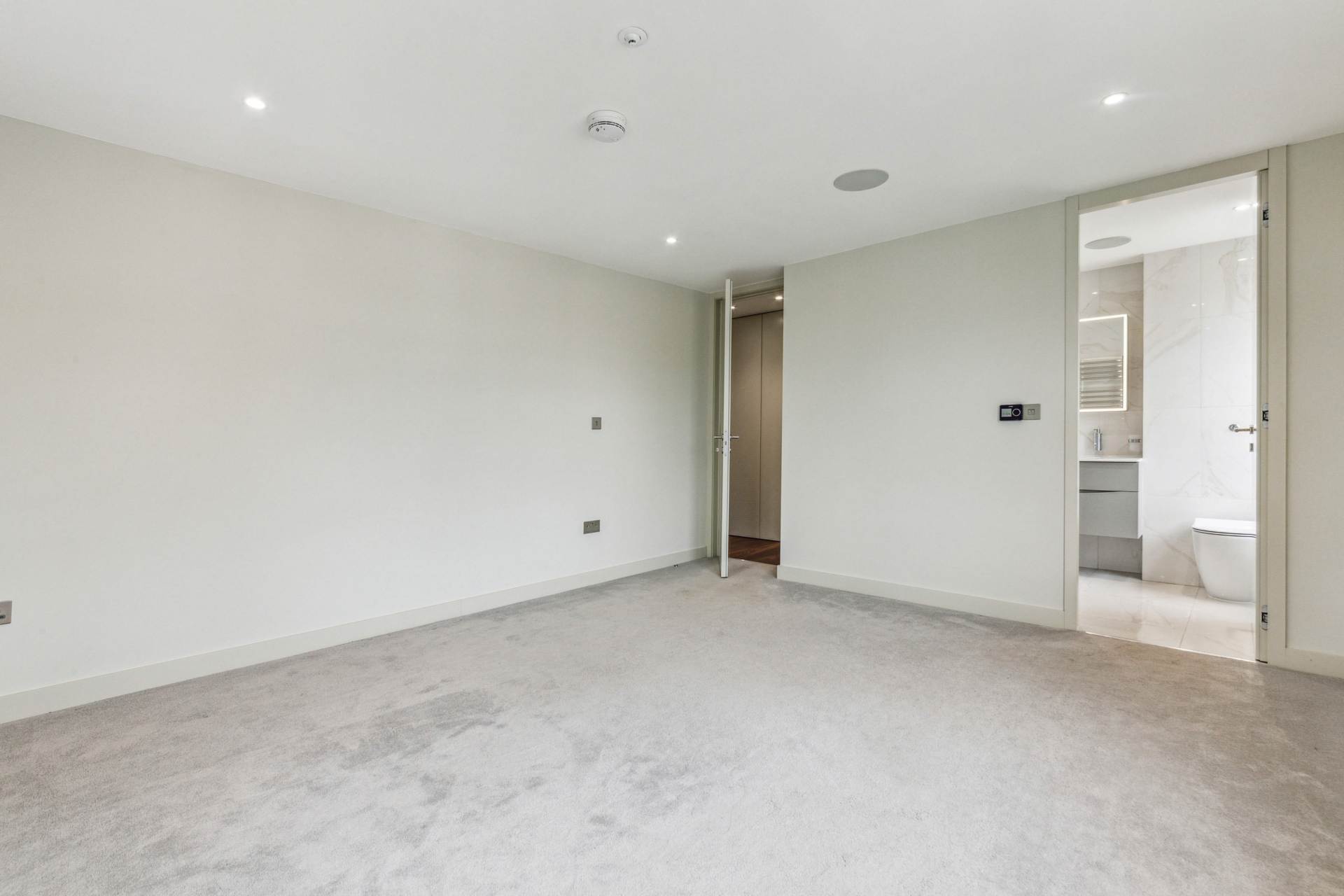 Kingston House South, Knightsbridge SW7, Image 10