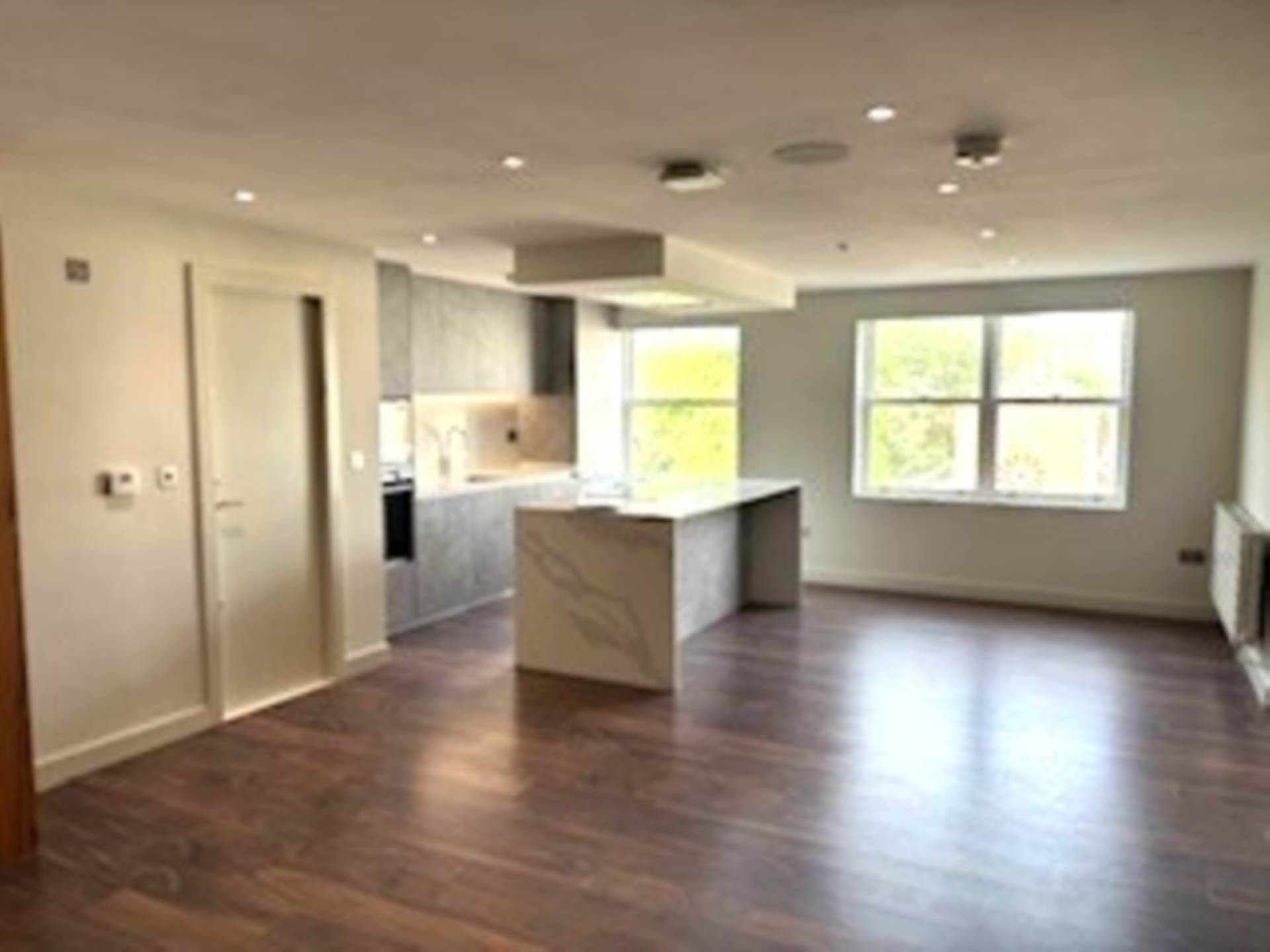 Kingston House South, Knightsbridge SW7, Image 3
