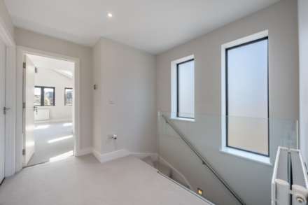 Cambridge Road, West Wimbledon SW20, Image 14