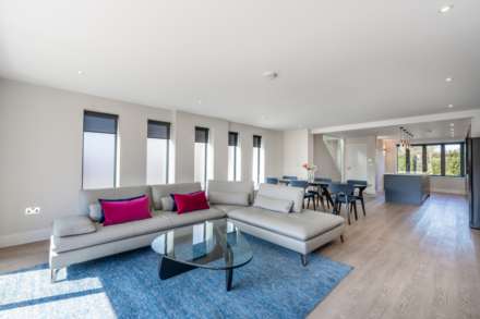 Cambridge Road, West Wimbledon SW20, Image 5