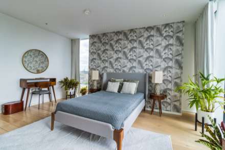 Penthouse, Waterson Building, Shoreditch E2, Image 8