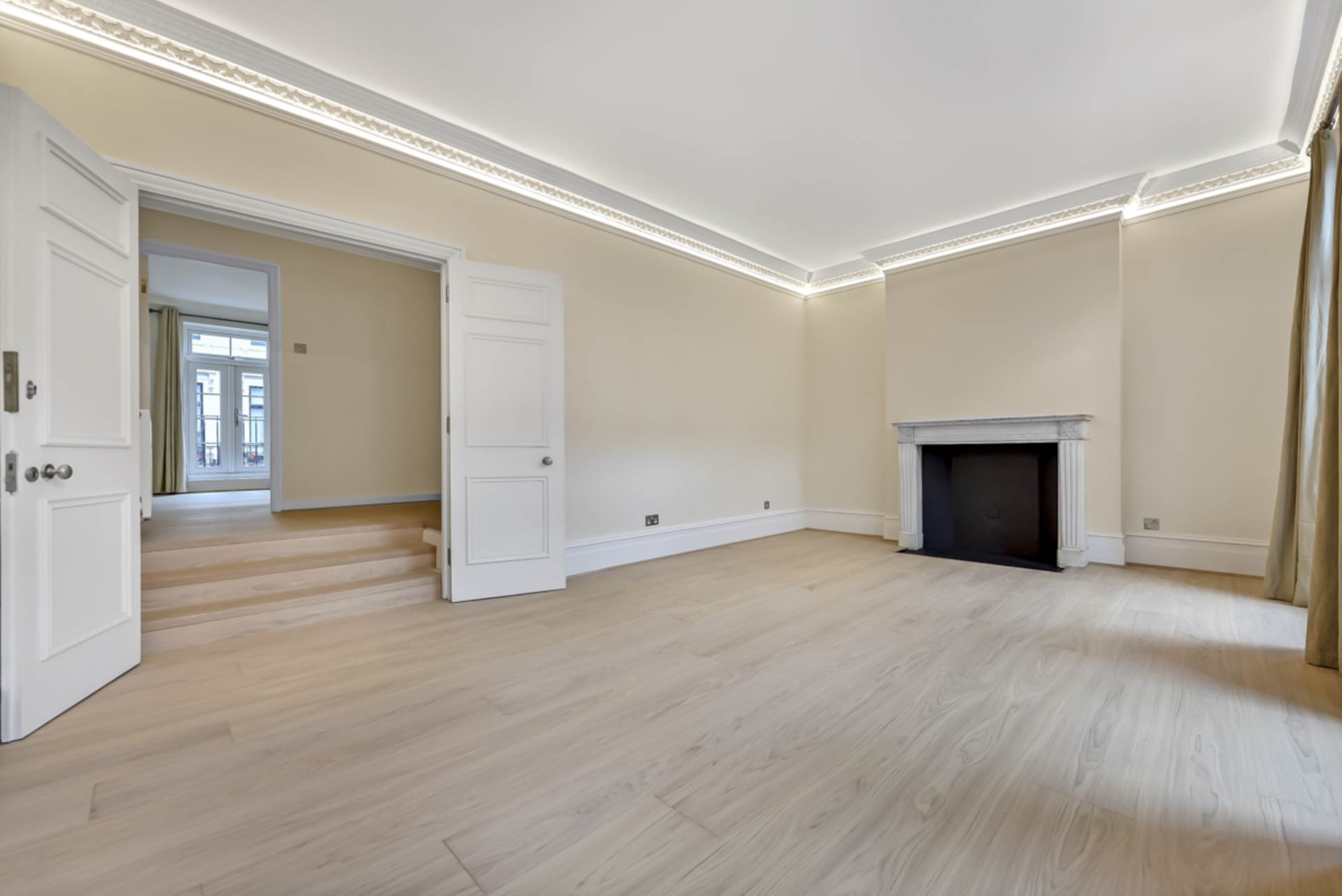 Moncorvo Close, Knightsbridge SW7, Image 2