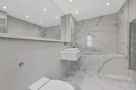 Moncorvo Close, Knightsbridge SW7, Image 11