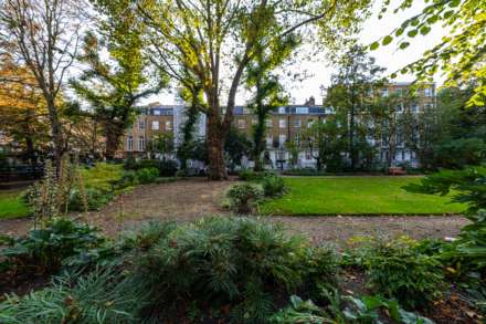 Brompton Square, Knightsbridge SW3, Image 9