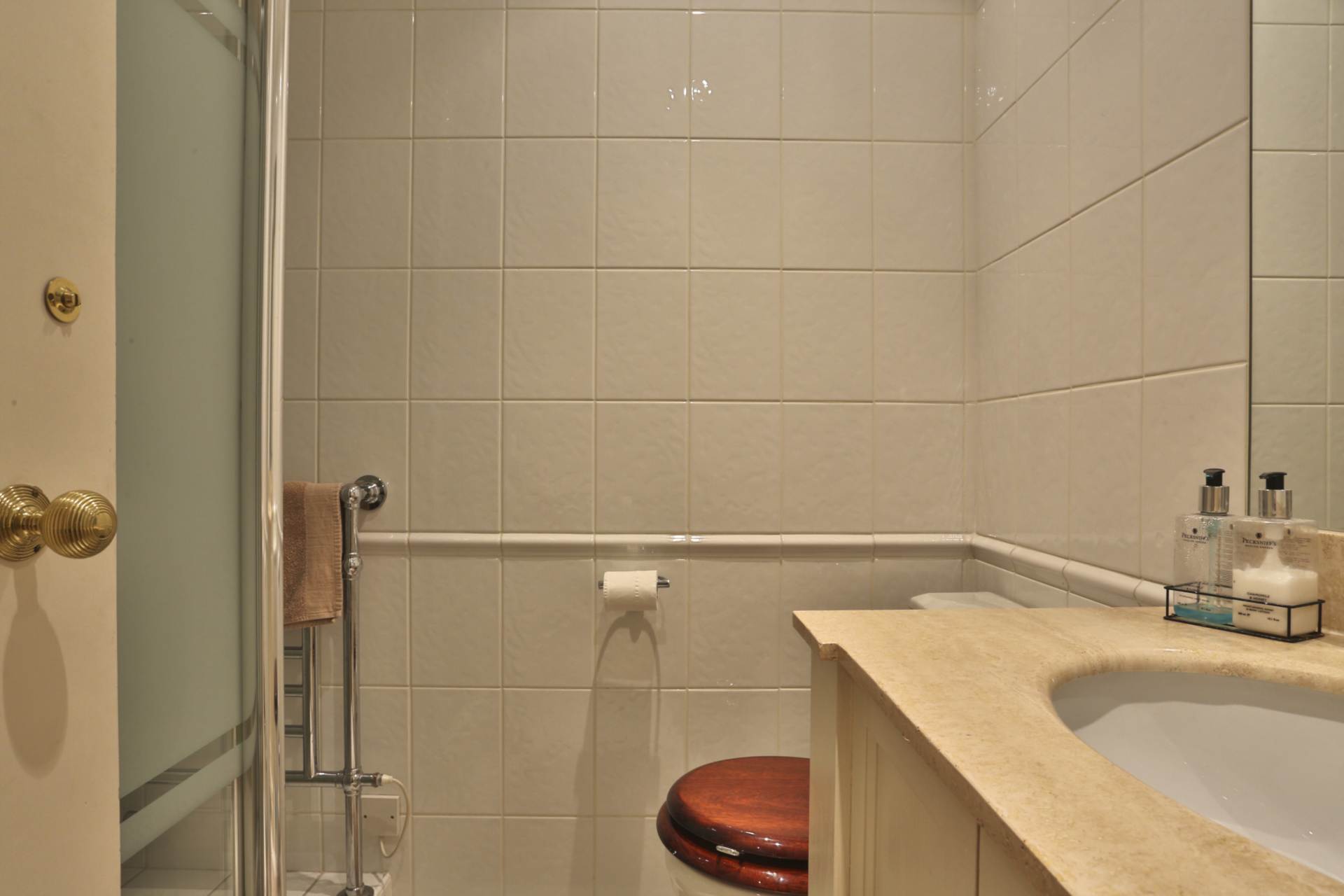 Leonard Court, Edwardes Square, Kensington W8, Image 10