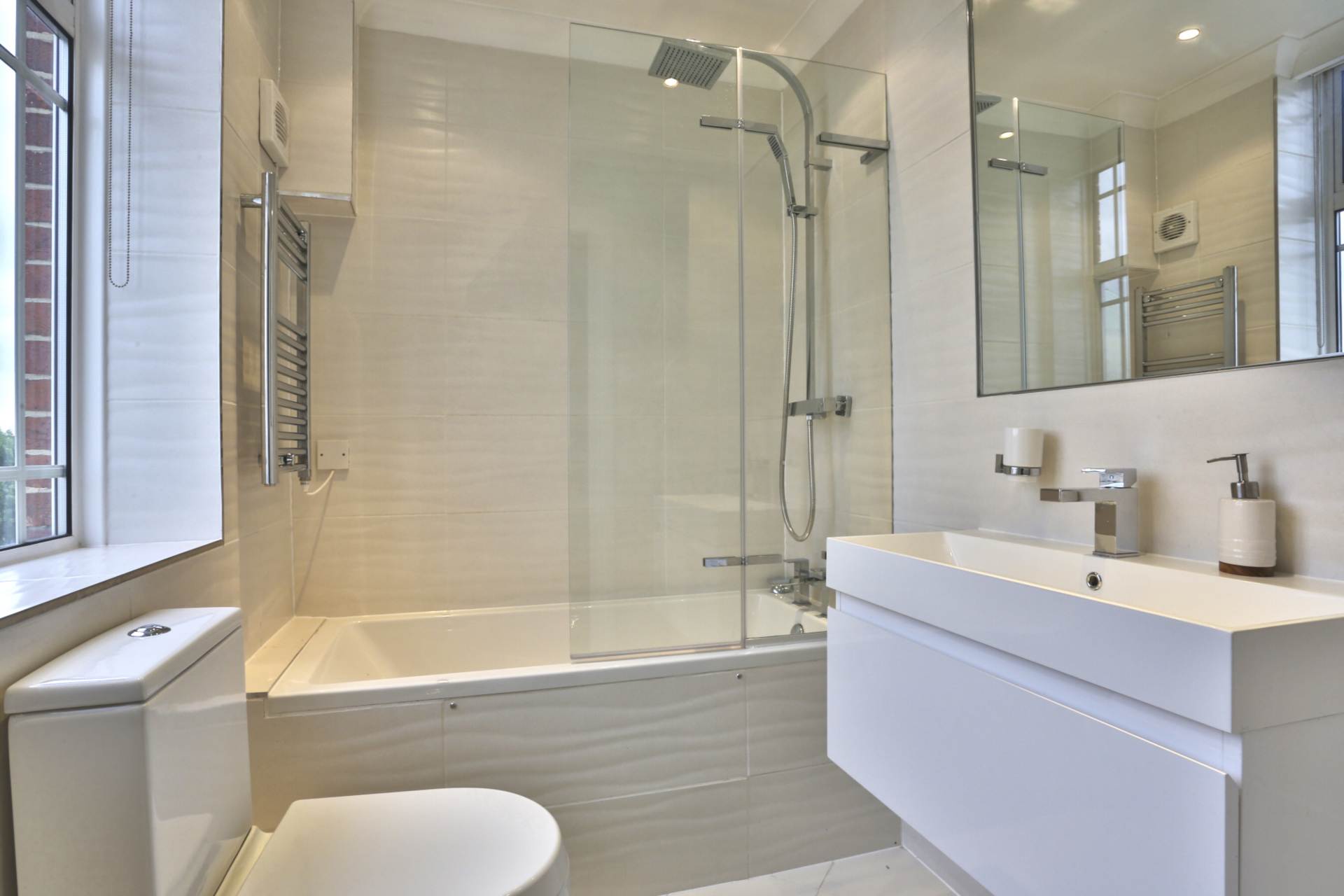 Leonard Court, Edwardes Square, Kensington W8, Image 11