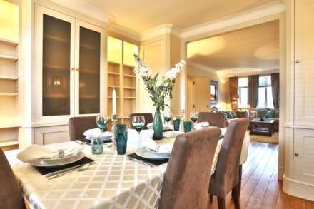 Leonard Court, Edwardes Square, Kensington W8, Image 2