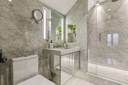 Penthouse, Kingston House South, Ennismore Gardens SW7, Image 9