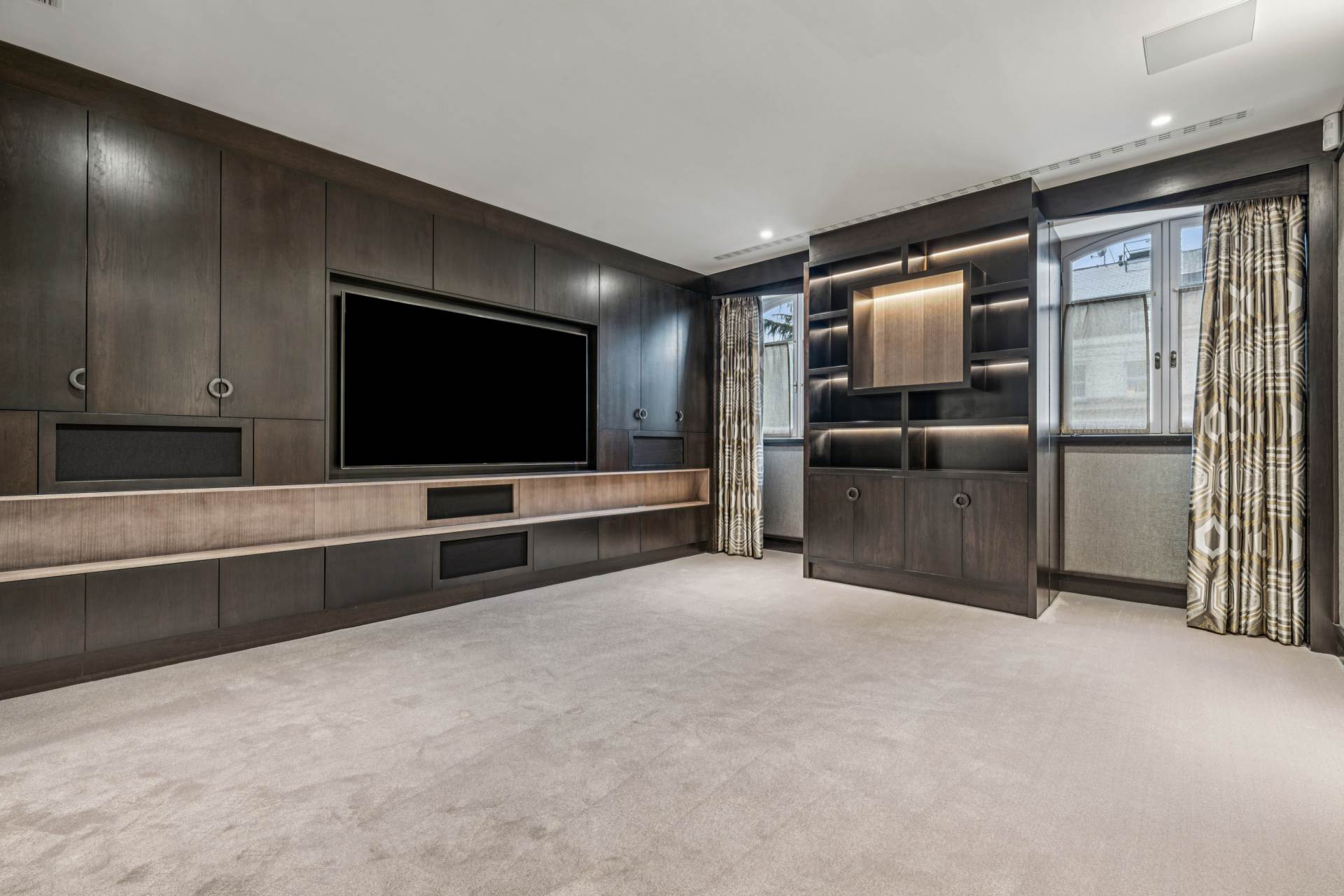 Belgrave Square, Belgravia SW1, Image 12