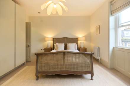 Stafford Terrace, Kensington W8, Image 18