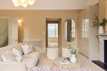 Stafford Terrace, Kensington W8, Image 8