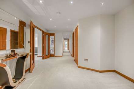 Kingston House South, Ennismore Gardens, Knightsbridge SW7, Image 17