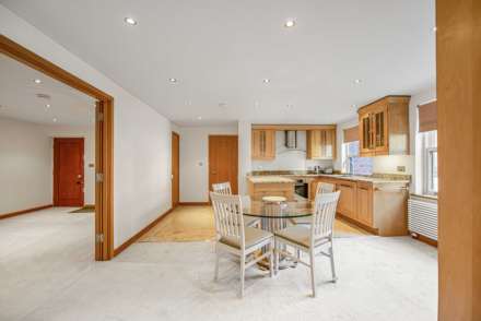 Kingston House South, Ennismore Gardens, Knightsbridge SW7, Image 3