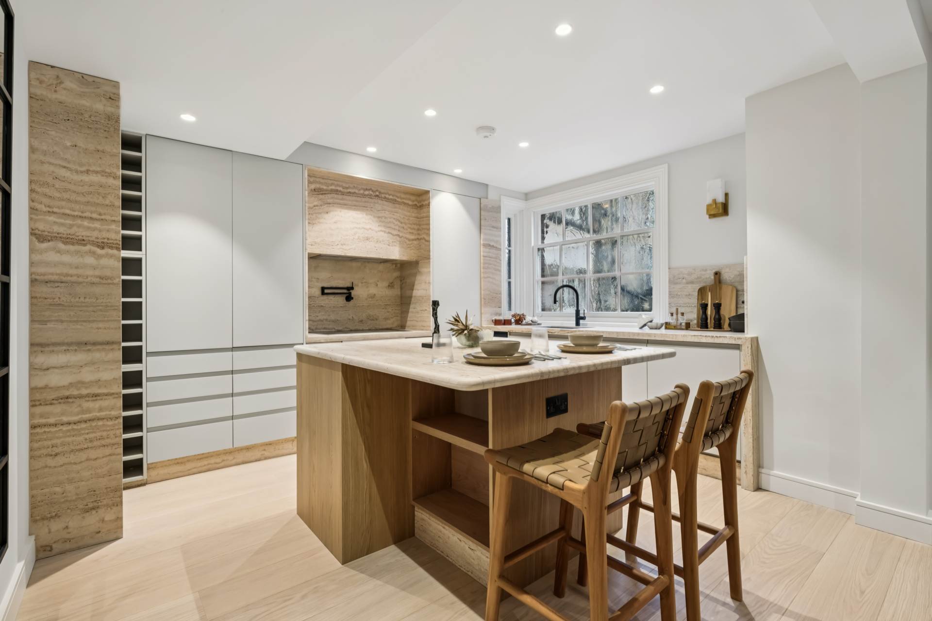 Cobham Court, Chester Close, Belgravia SW1X, Image 5