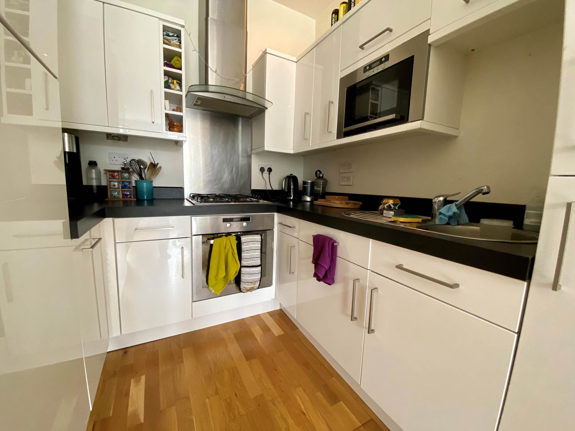 St Andrews House, High Street, Epsom KT19, Image 4