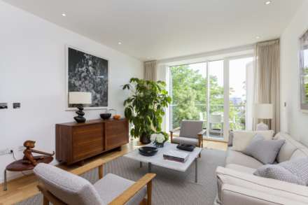 Cubitt Building, Grosvenor Waterside SW1W, Image 1