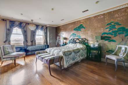 Albert Court, Prince Consort Road SW7, Image 6