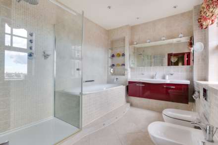 Albert Court, Prince Consort Road SW7, Image 9