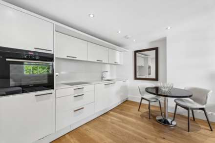 Halkin Street, Belgravia SW1X, Image 5