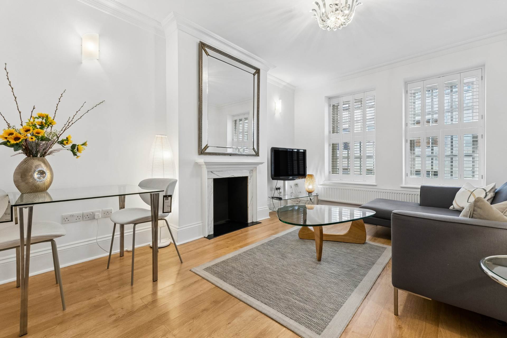 Garrick House, Carrington Street, Mayfair W1, Image 3