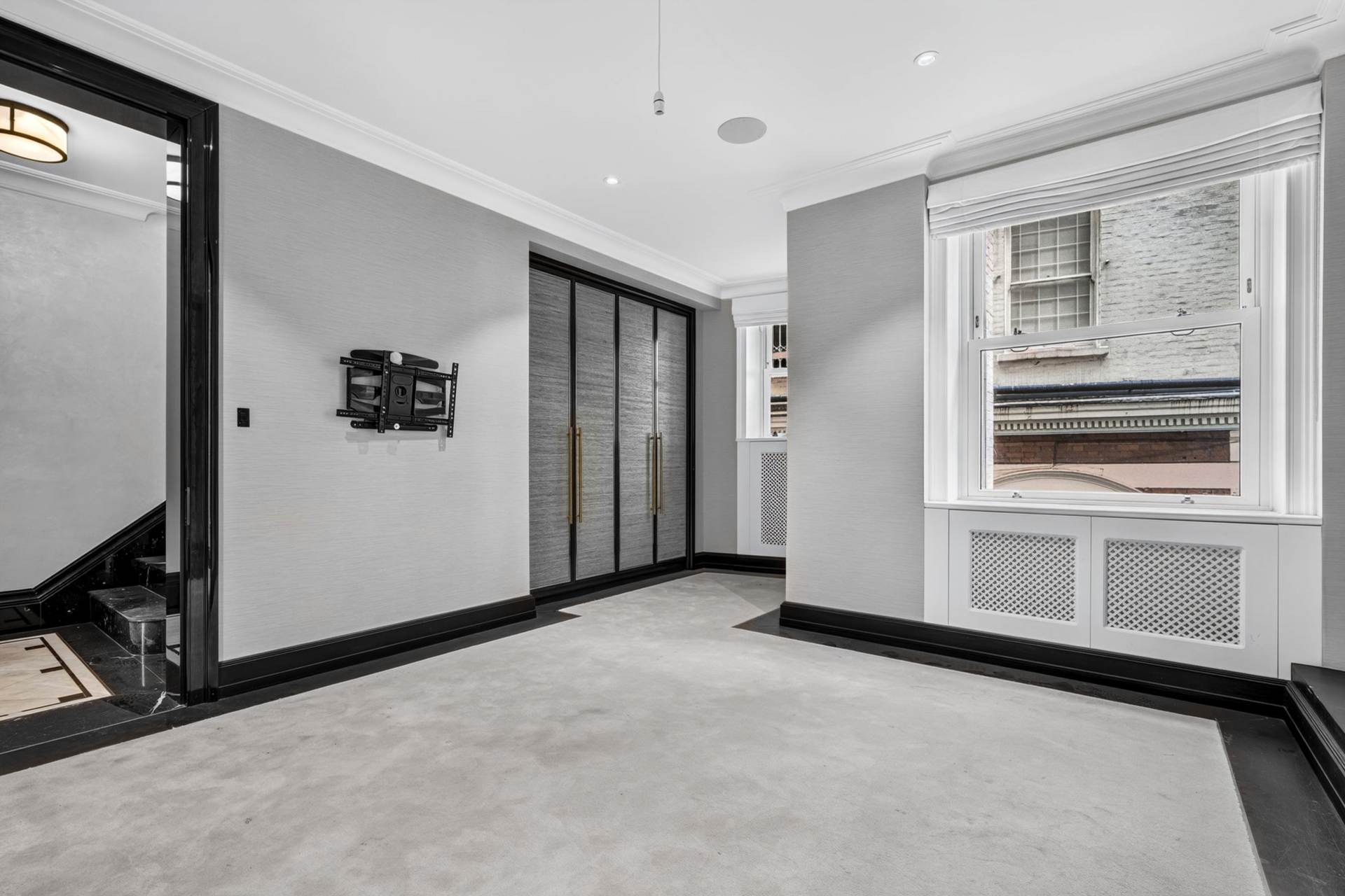 Wellington Court, Knightsbridge SW1X, Image 10