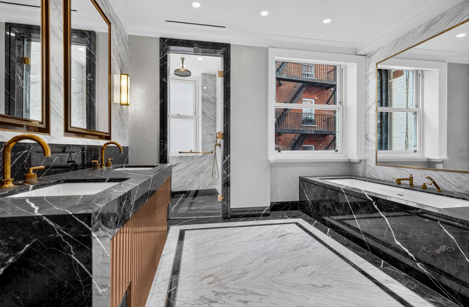 Wellington Court, Knightsbridge SW1X, Image 13