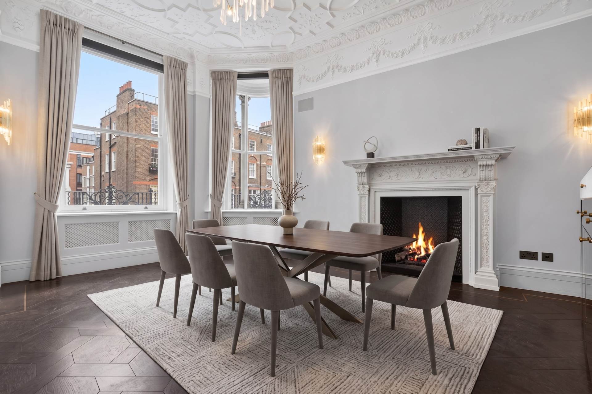 Wellington Court, Knightsbridge SW1X, Image 2