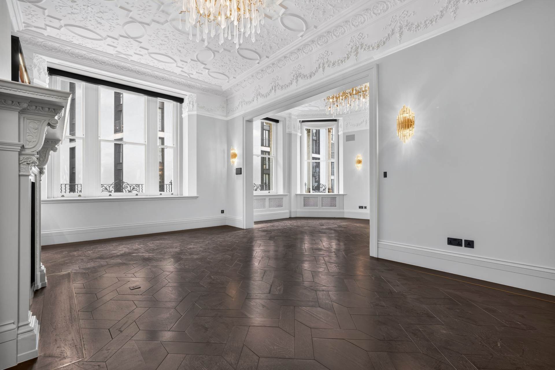 Wellington Court, Knightsbridge SW1X, Image 4