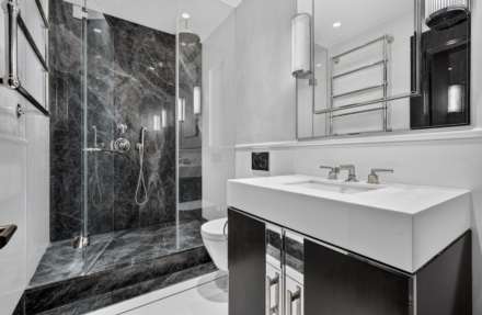 Wellington Court, Knightsbridge SW1X, Image 16