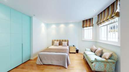 Stafford Terrace, Kensington W8, Image 13