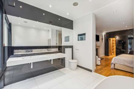 Stafford Terrace, Kensington W8, Image 9