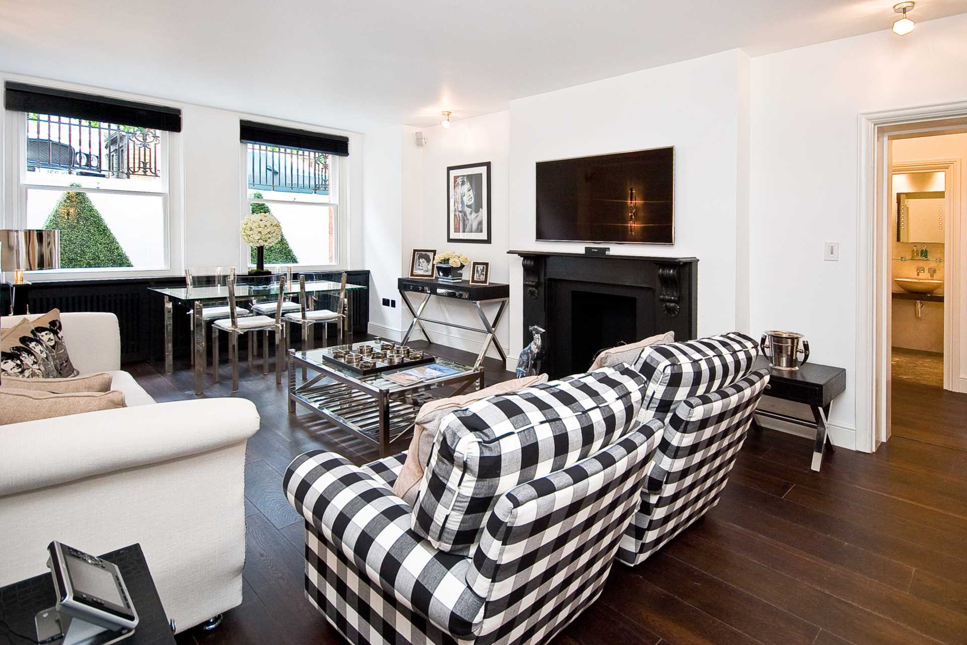 Rutland Court, Knightsbridge SW7, Image 1