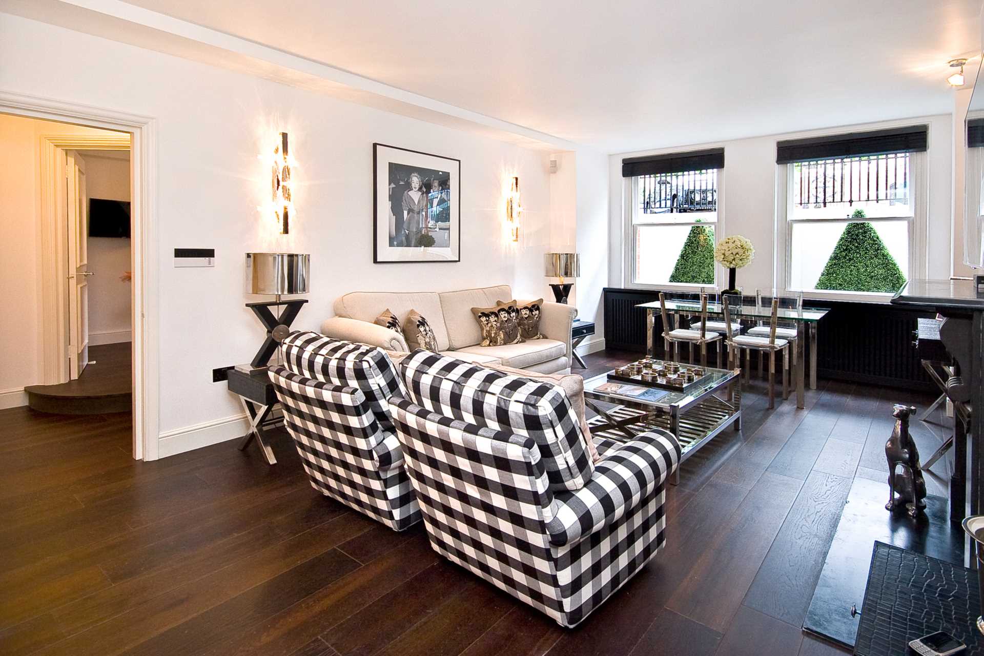 Rutland Court, Knightsbridge SW7, Image 2