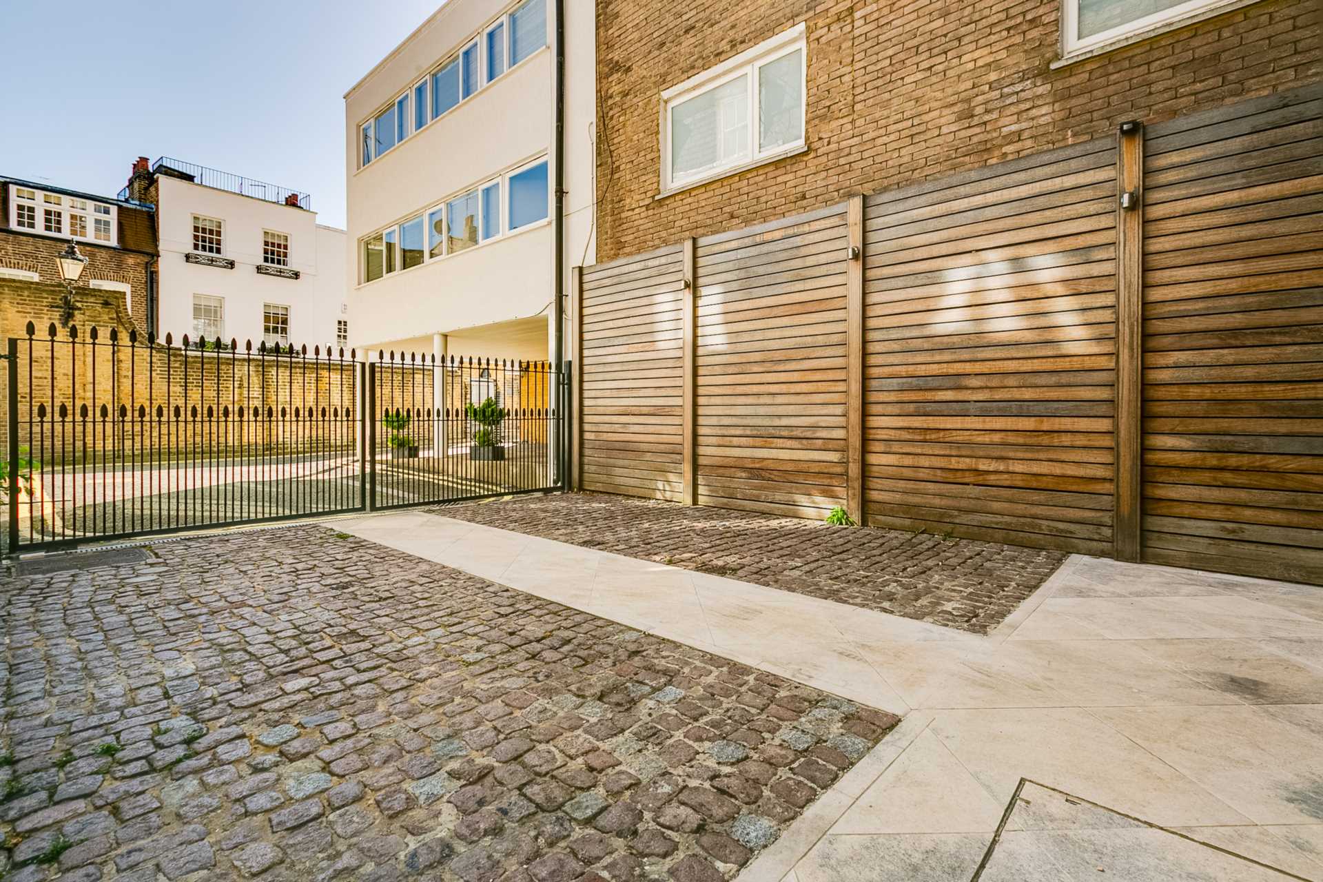 Montpelier Walk, Knightsbridge SW7, Image 13