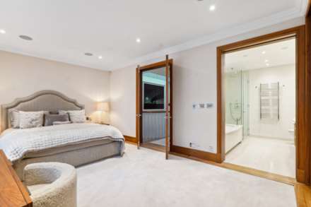 Montpelier Walk, Knightsbridge SW7, Image 7