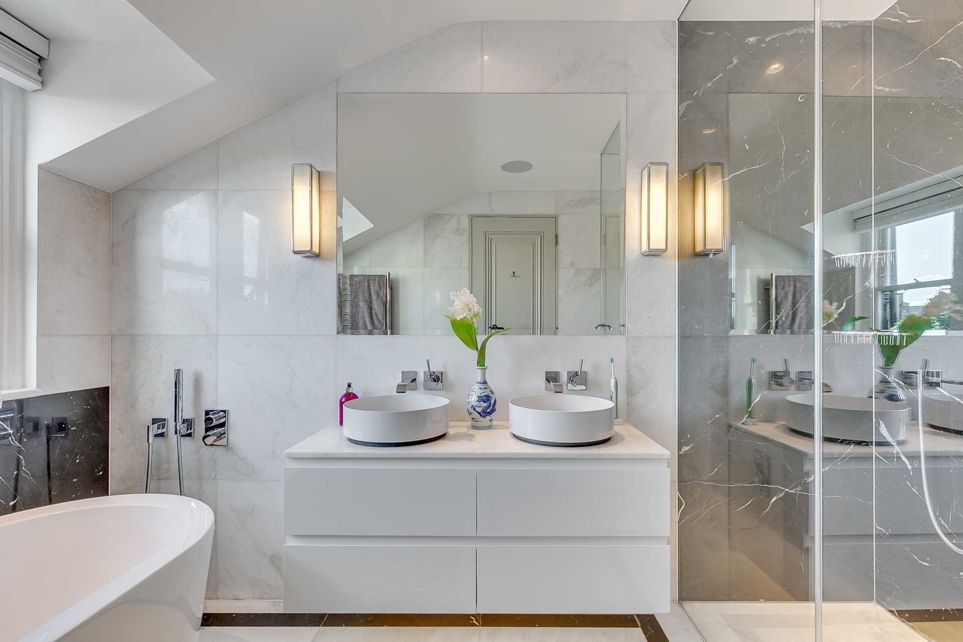 Ovington Gardens, Knightsbridge SW3, Image 12