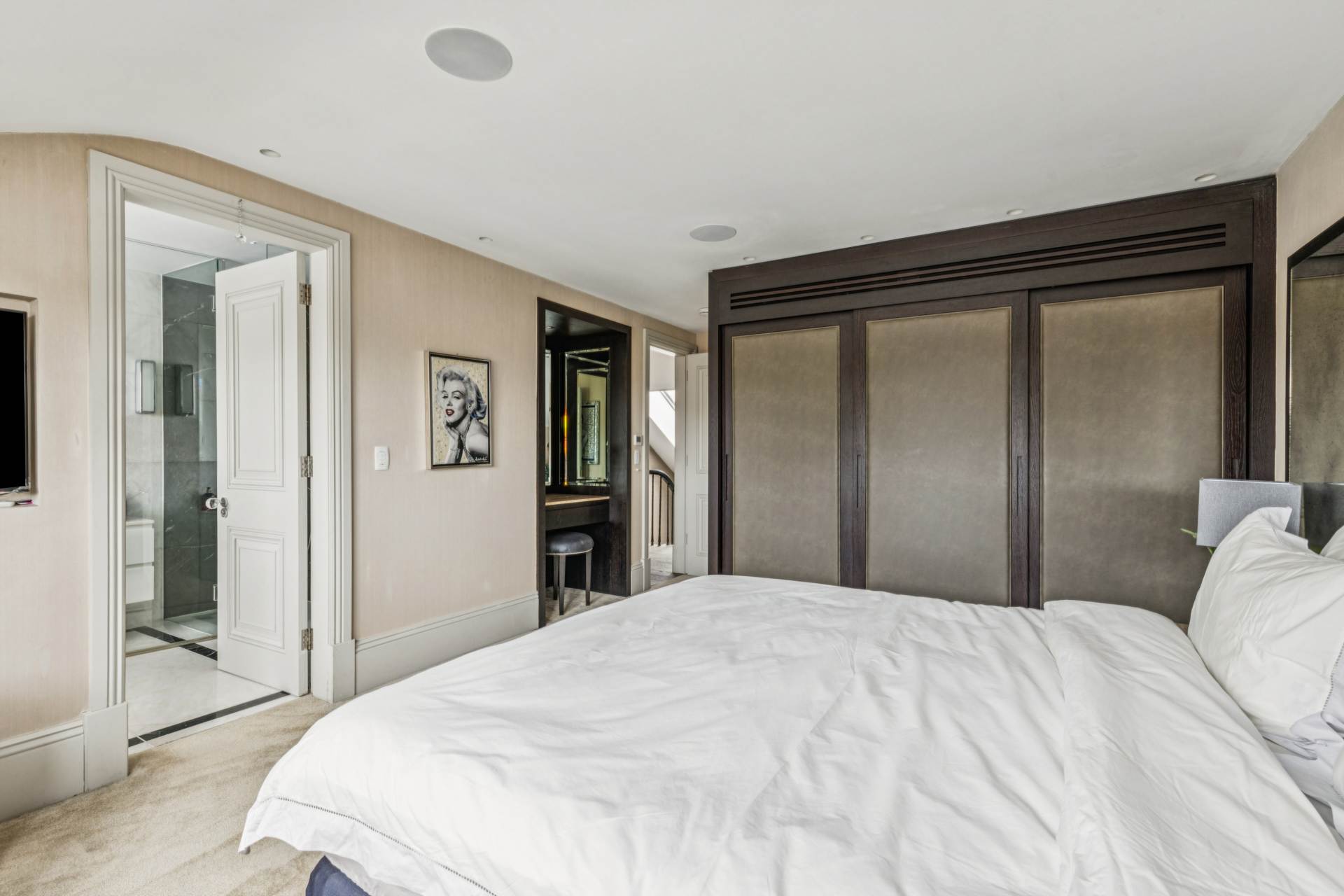 Ovington Gardens, Knightsbridge SW3, Image 9