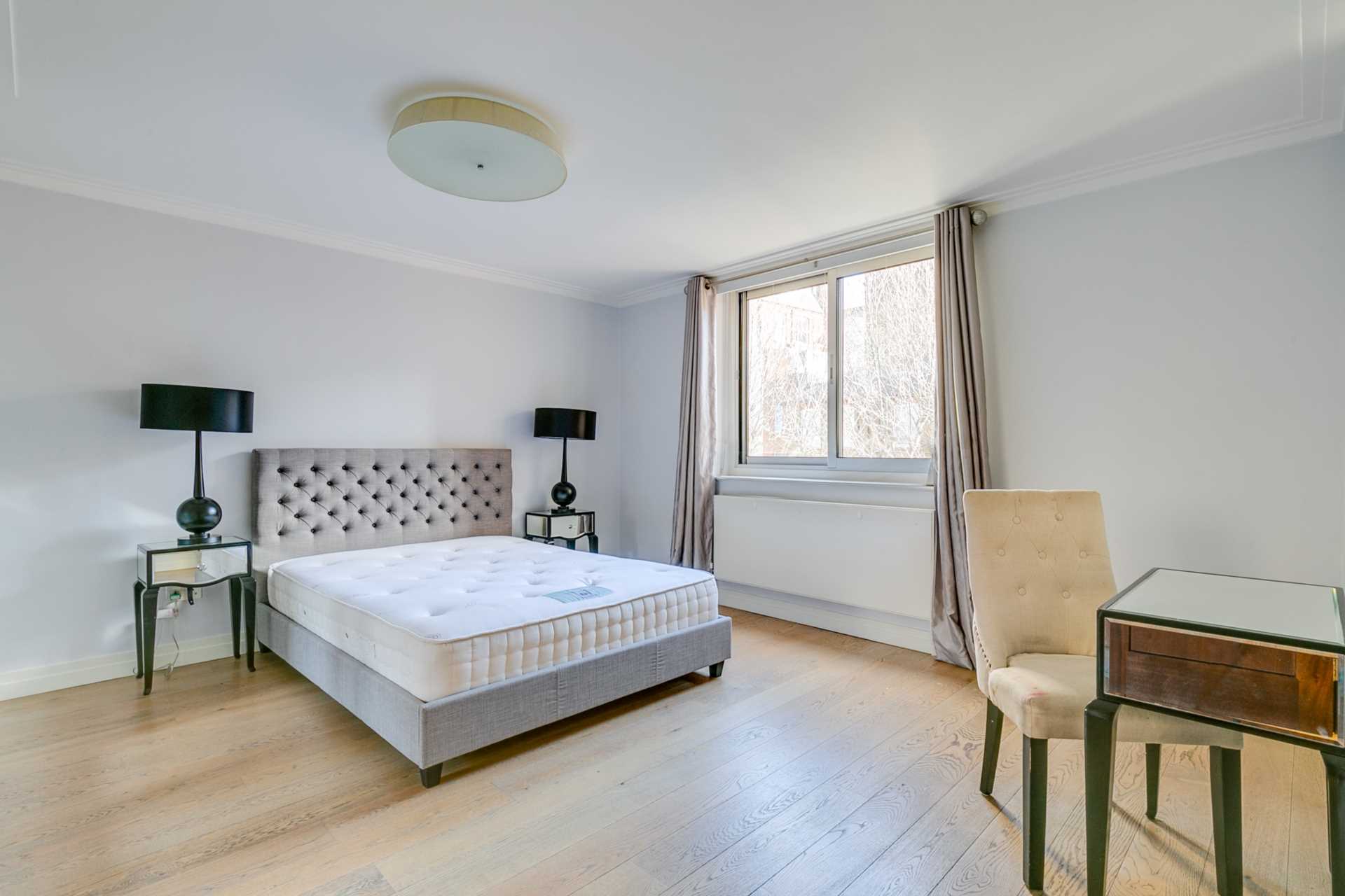 Rutland Gate, Knightsbridge SW7, Image 13