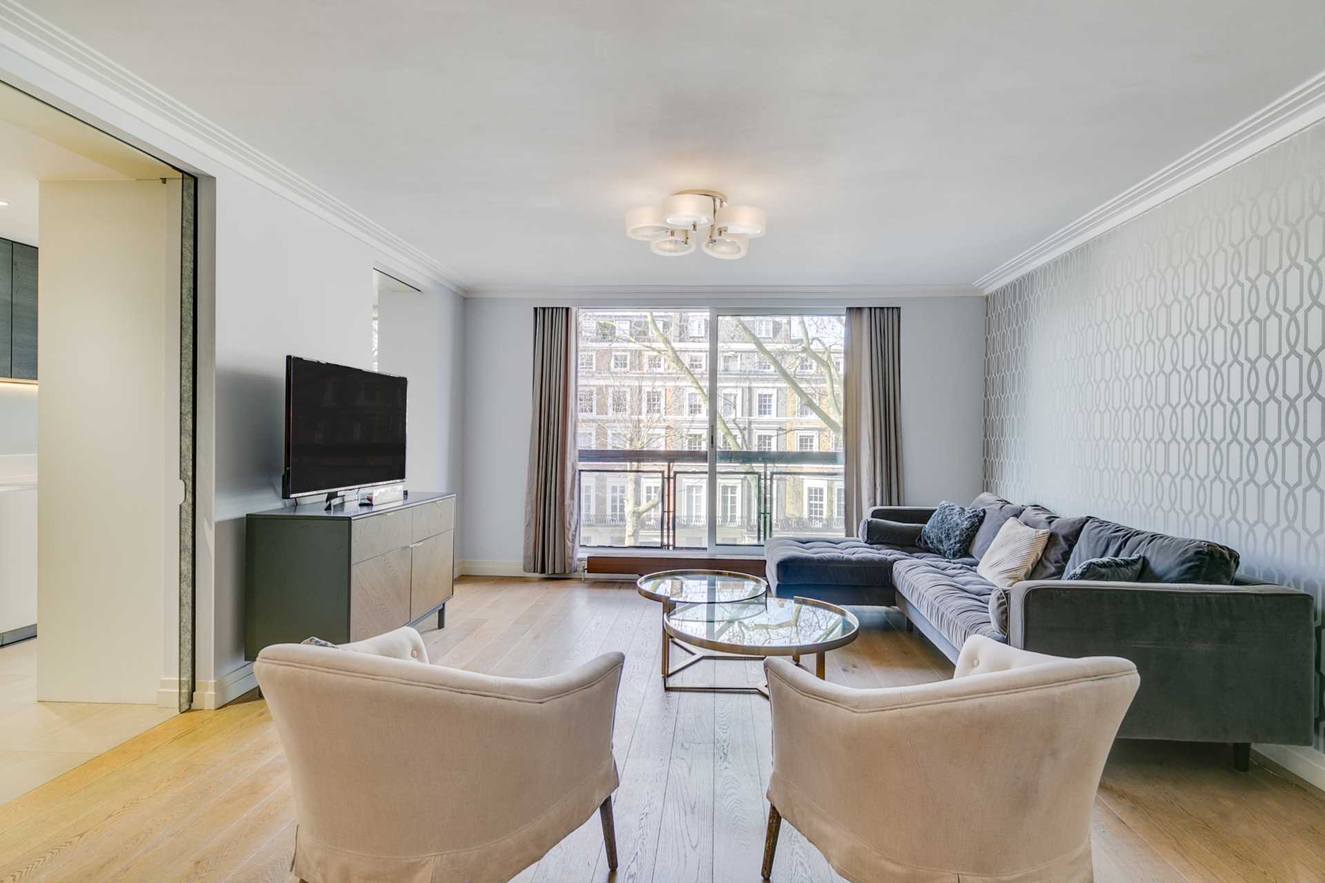 Rutland Gate, Knightsbridge SW7, Image 3