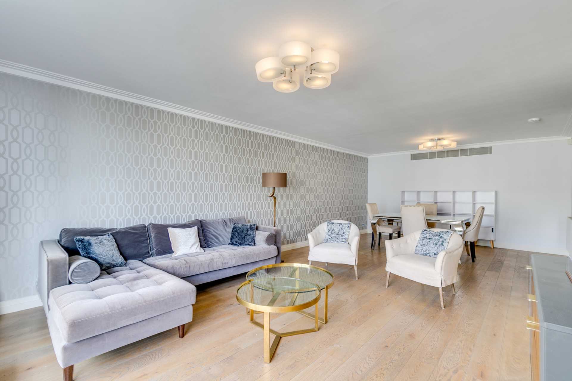 Rutland Gate, Knightsbridge SW7, Image 4