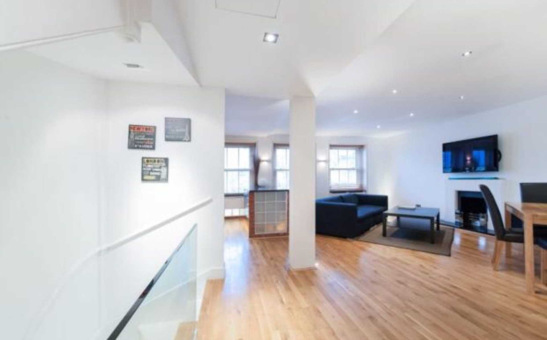 Ennismore Gardens, Knightsbridge SW7, Image 2