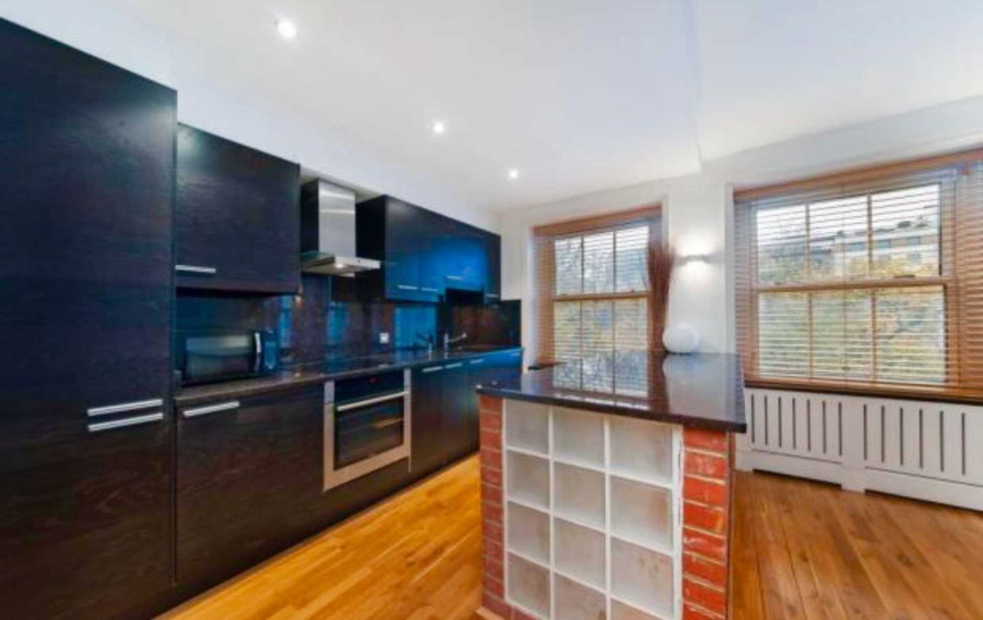 Ennismore Gardens, Knightsbridge SW7, Image 3